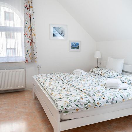 Rooms Mocilnik Бегунье на Горенскем Екстериор снимка