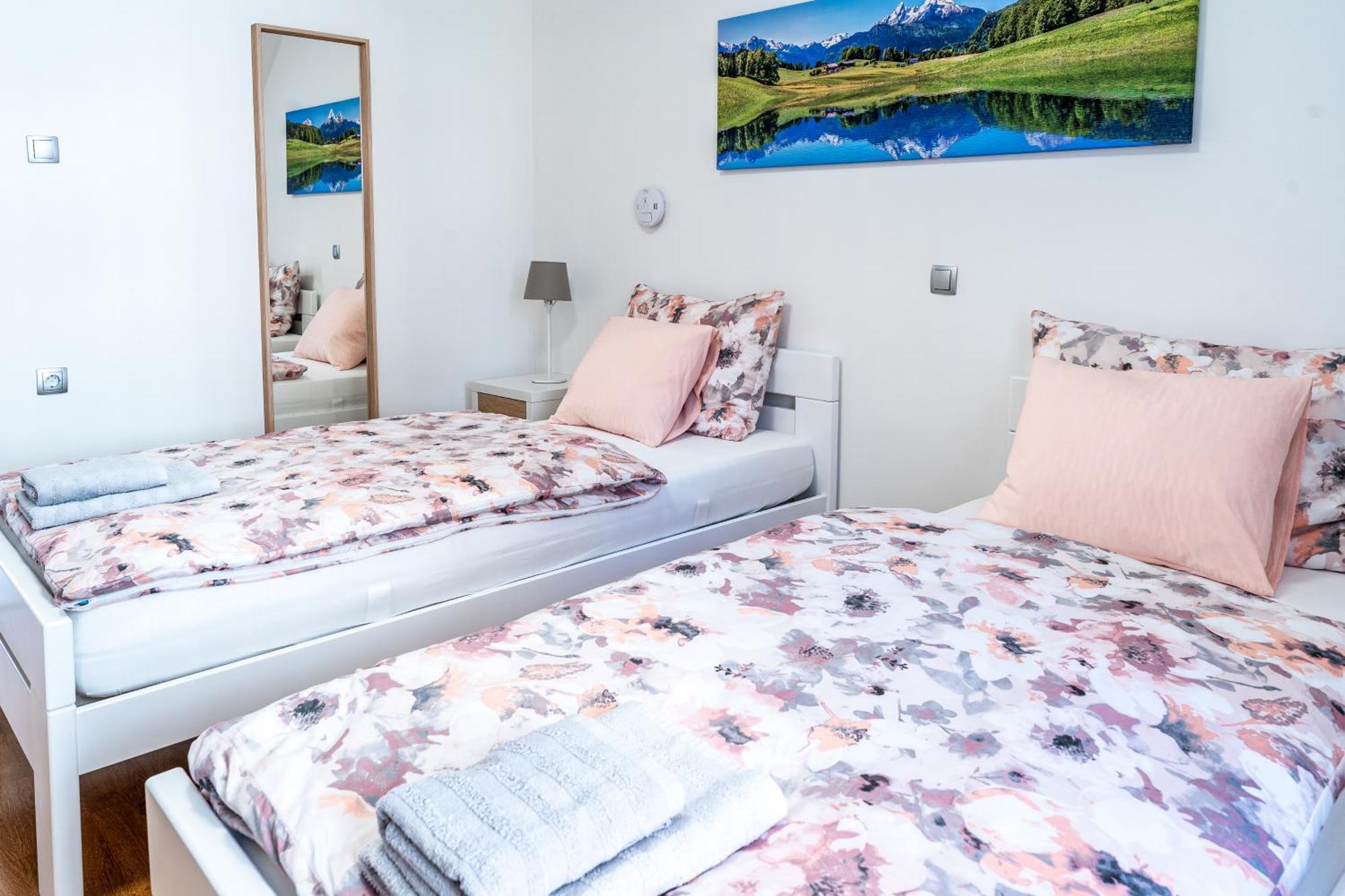 Rooms Mocilnik Бегунье на Горенскем Екстериор снимка